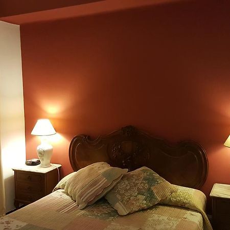 Hostal Residencia Catalina Palamós Zewnętrze zdjęcie