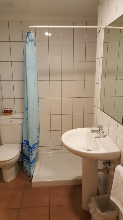 Hostal Residencia Catalina Palamós Zewnętrze zdjęcie