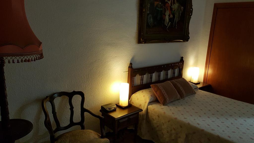Hostal Residencia Catalina Palamós Zewnętrze zdjęcie