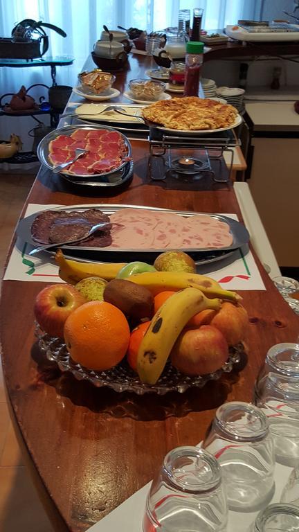 Hostal Residencia Catalina Palamós Zewnętrze zdjęcie