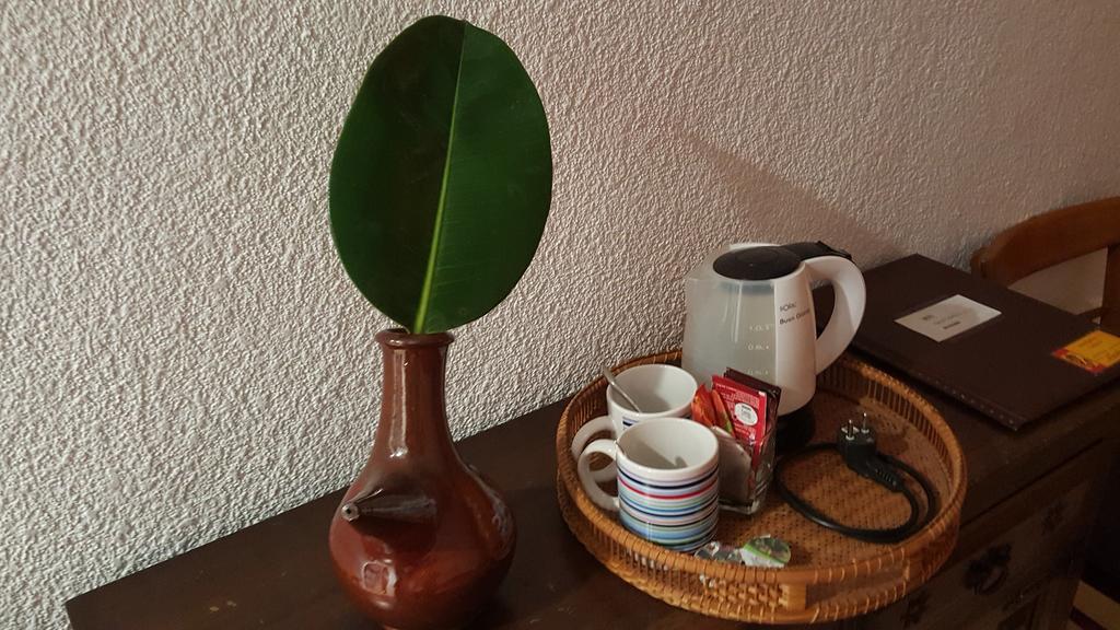 Hostal Residencia Catalina Palamós Zewnętrze zdjęcie